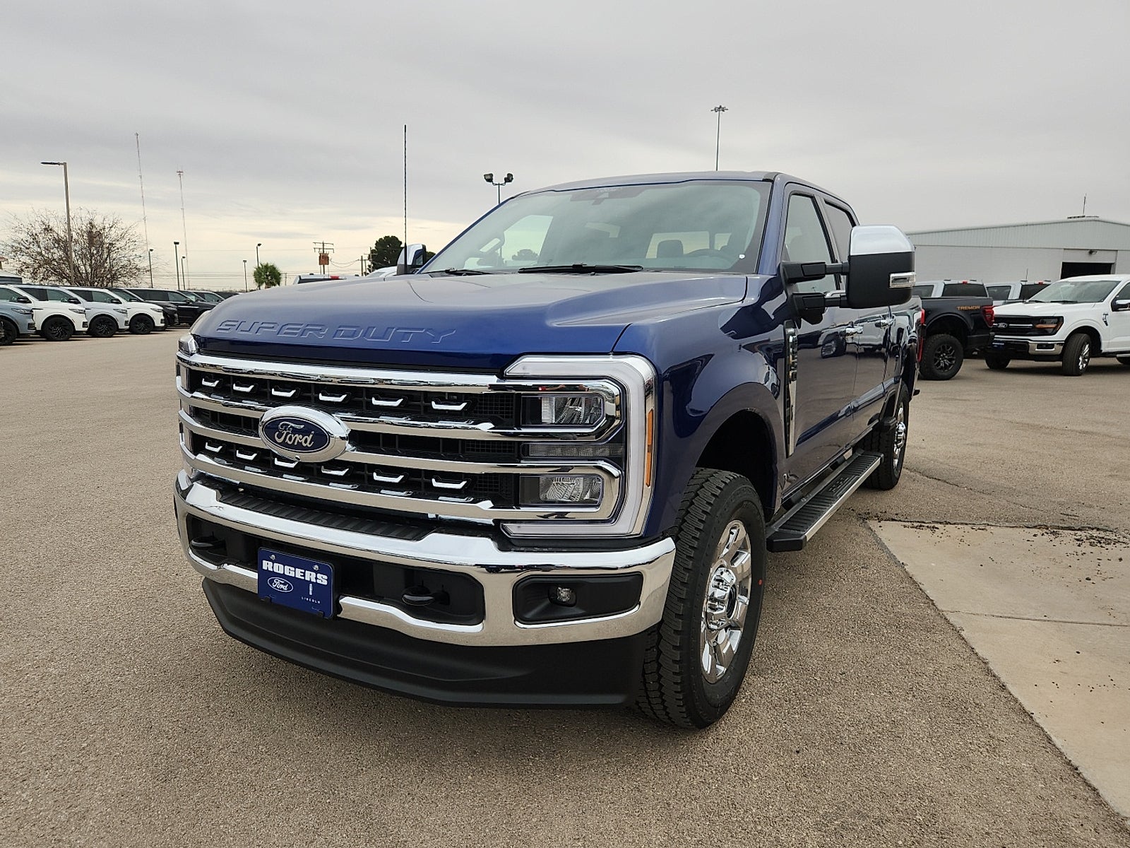 2026 Ford Super Duty F-250 SRW LARIAT