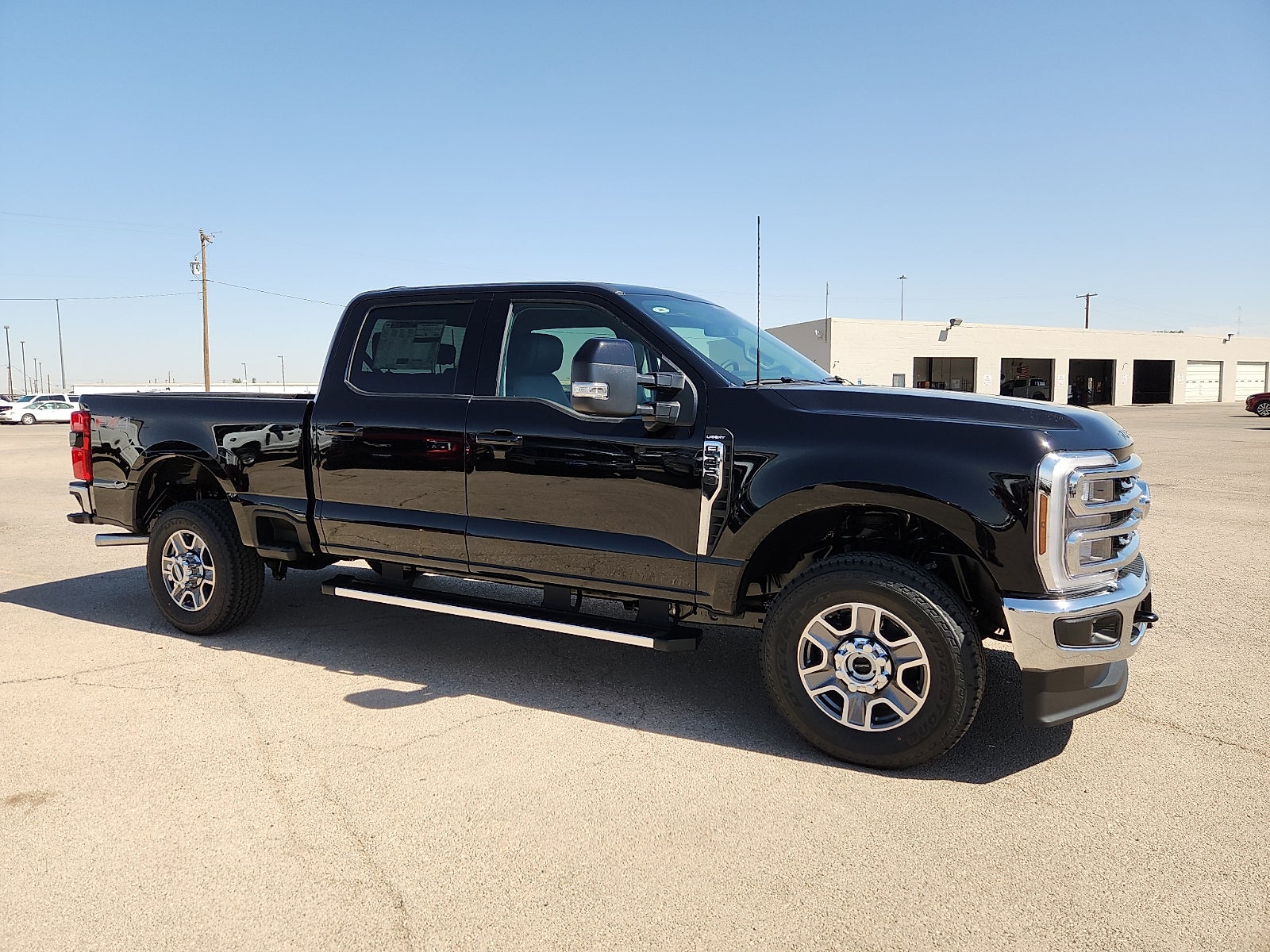 2026 Ford Super Duty F-250 SRW LARIAT