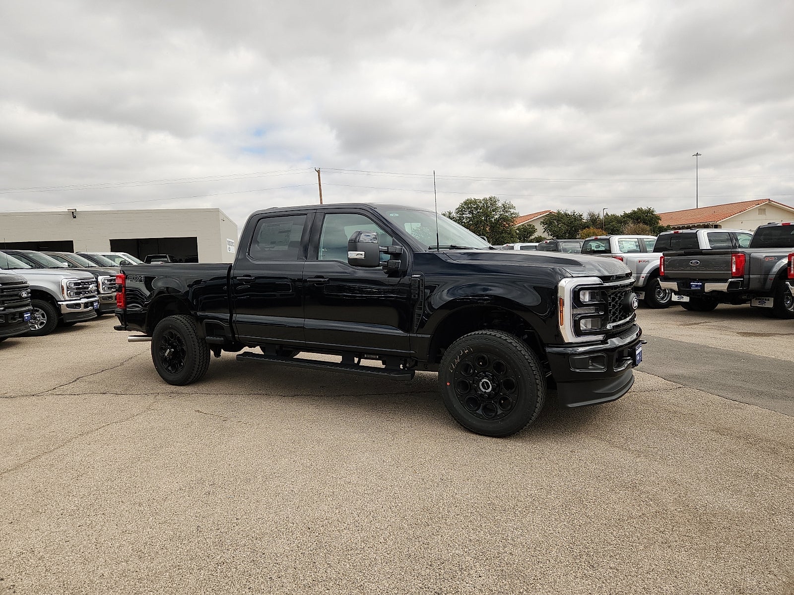 2027 Ford F-250SD Lariat