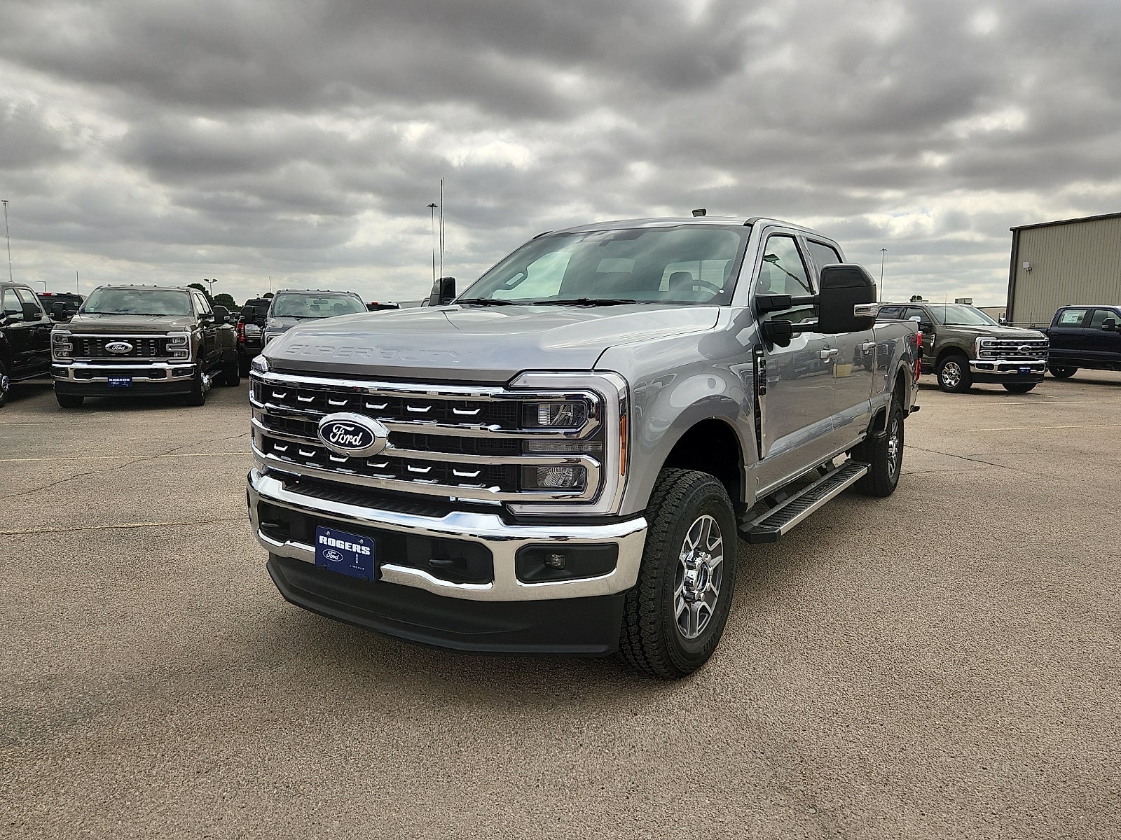 2027 Ford F-250SD Lariat