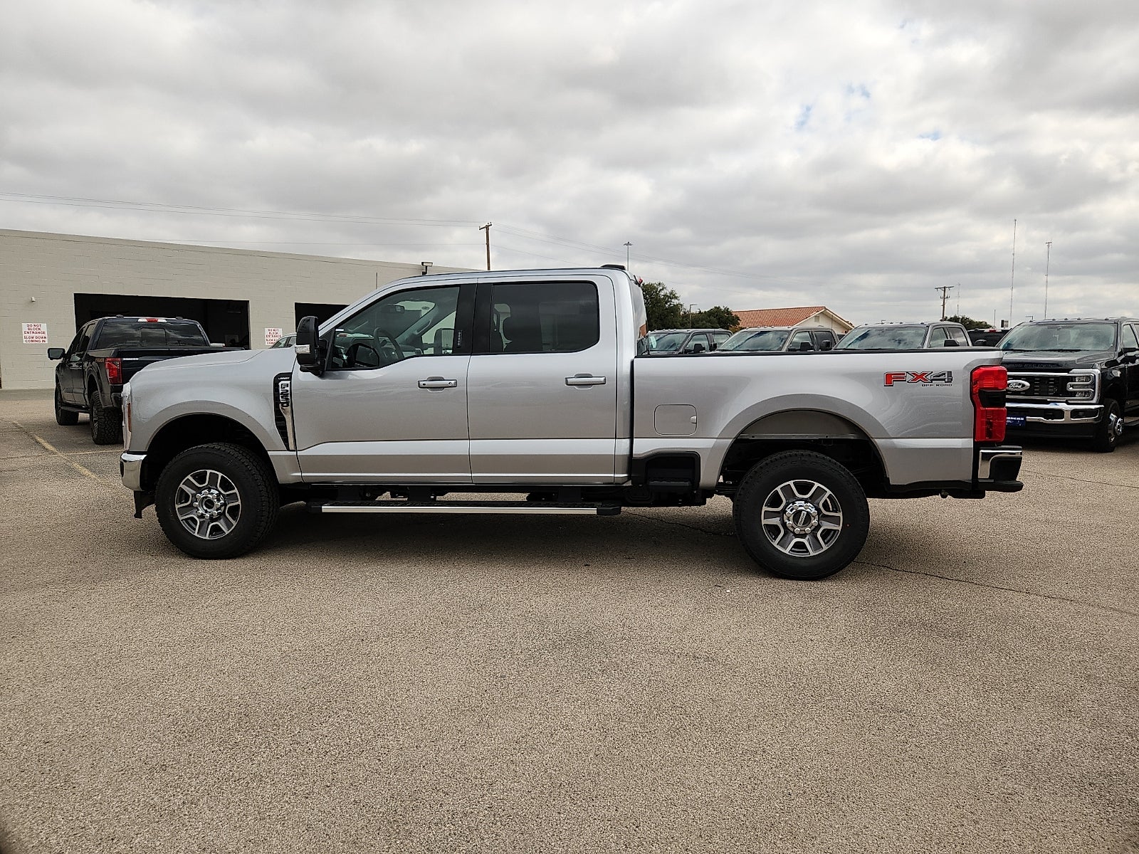 2027 Ford F-250SD Lariat