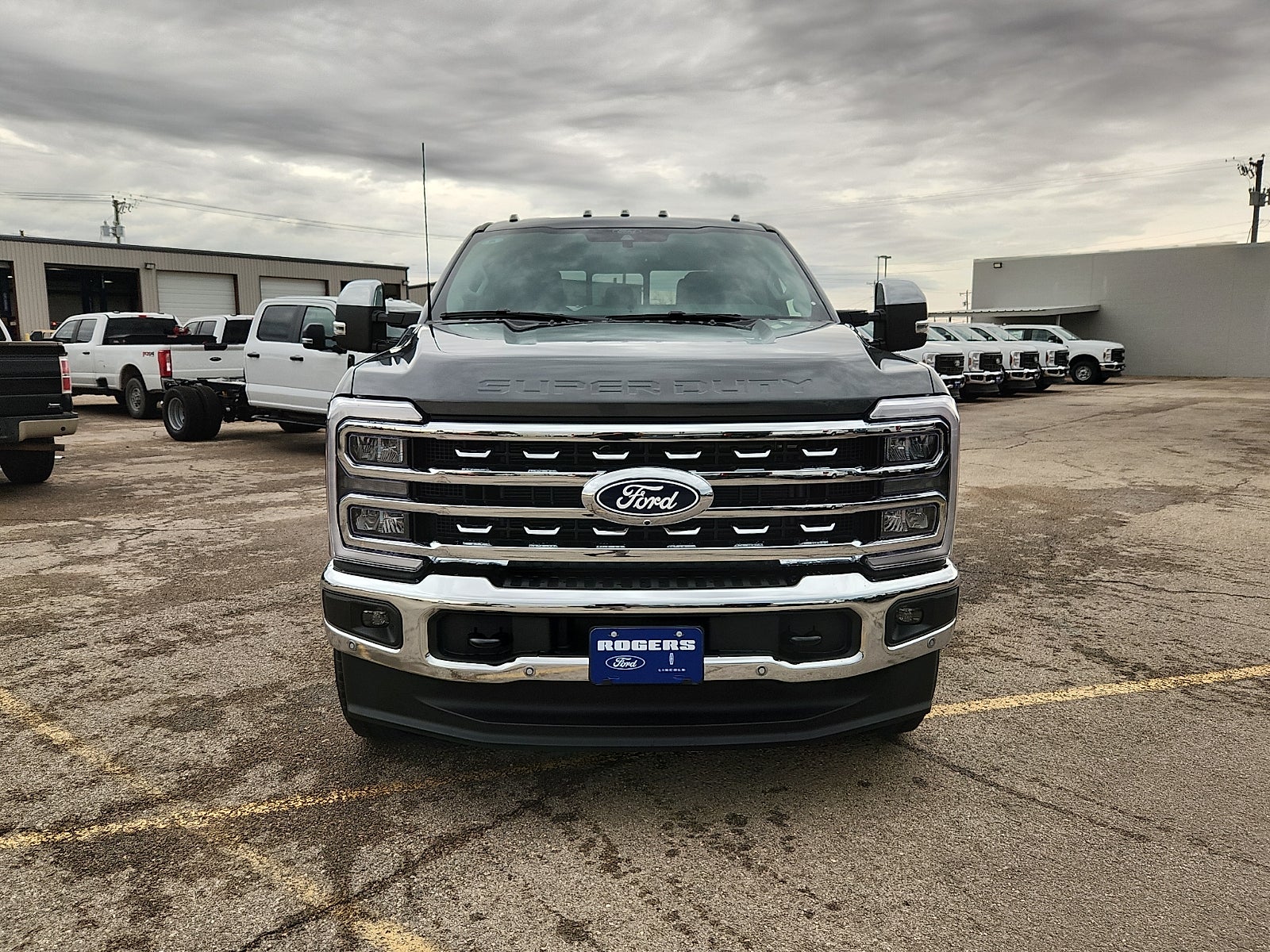 2027 Ford F-250SD Lariat