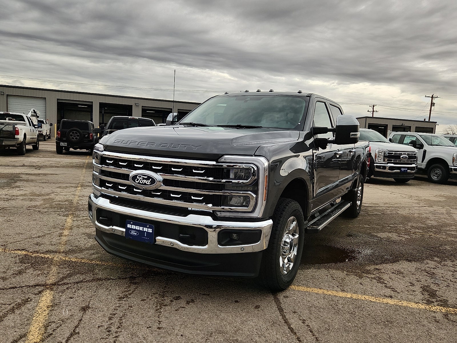 2027 Ford F-250SD Lariat