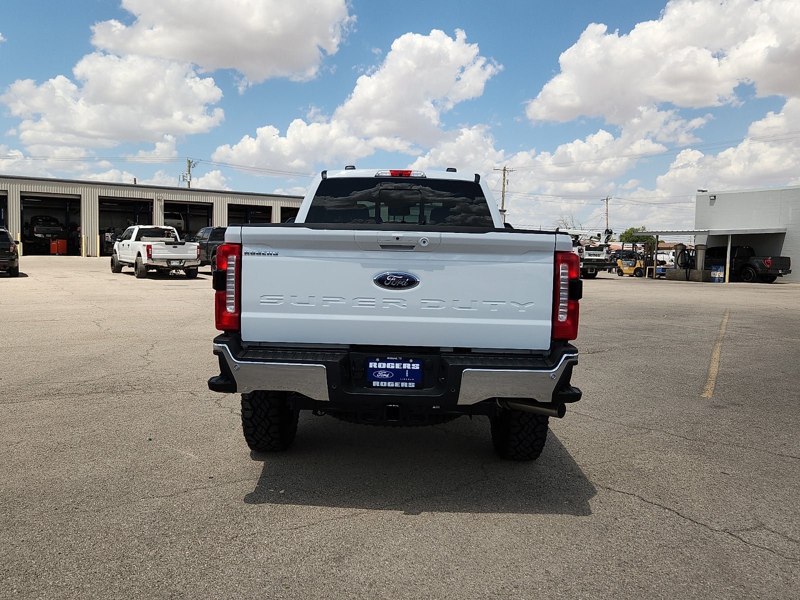 2026 Ford Super Duty F-250 SRW LARIAT