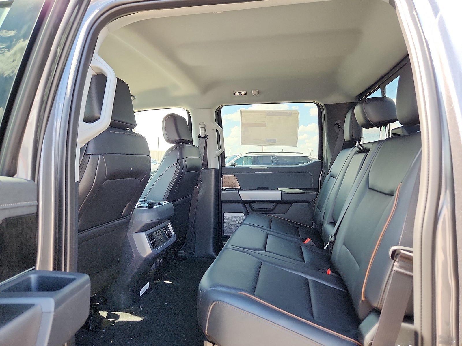 2027 Ford F-250SD Lariat