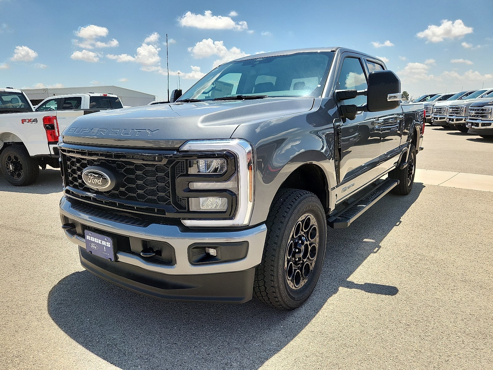 2025 Ford Super Duty F-250 SRW LARIAT