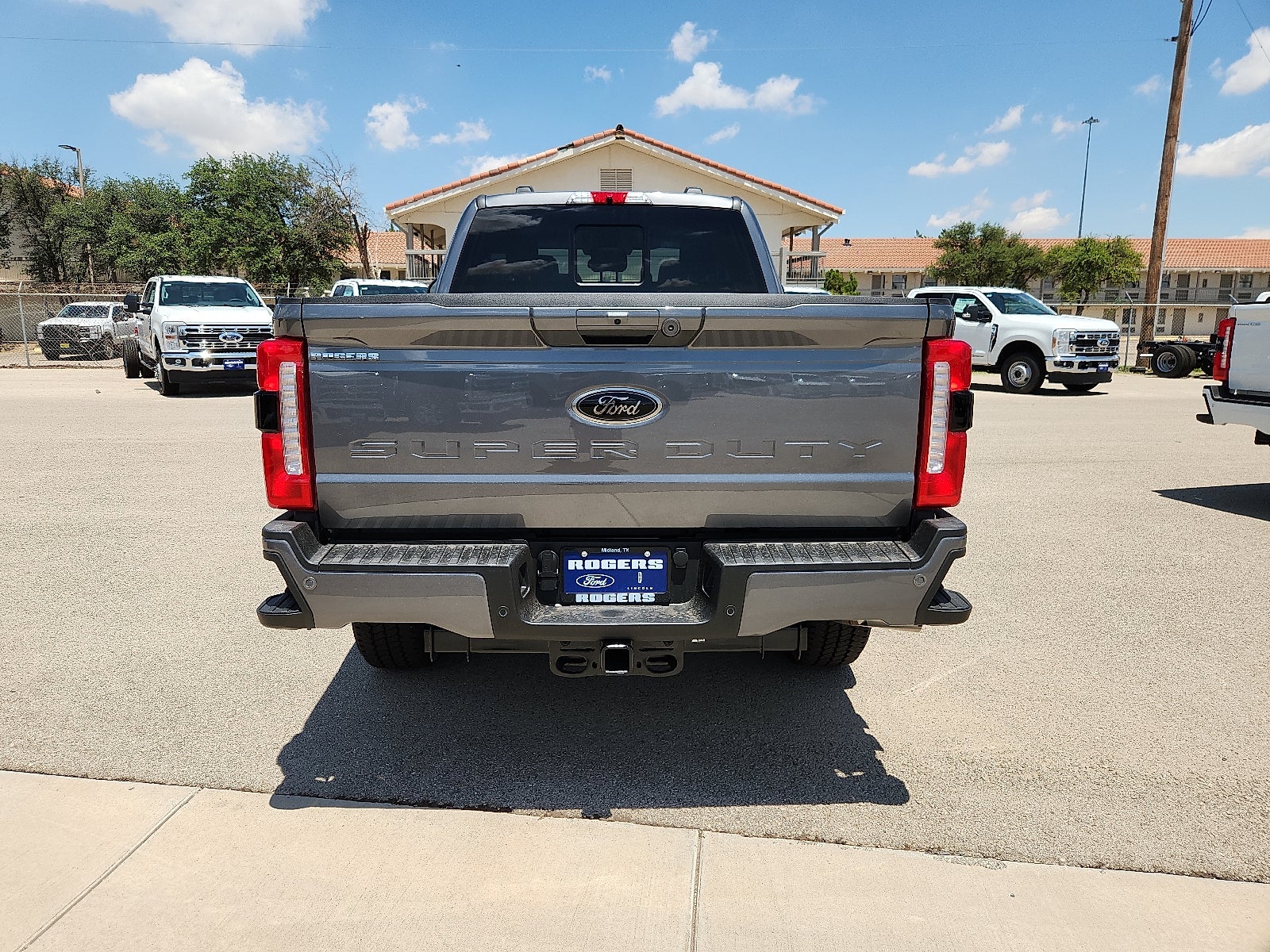 2025 Ford Super Duty F-250 SRW LARIAT