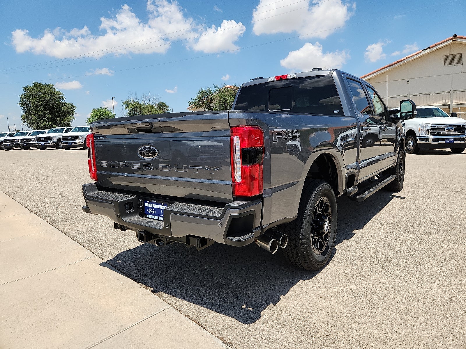 2025 Ford Super Duty F-250 SRW LARIAT