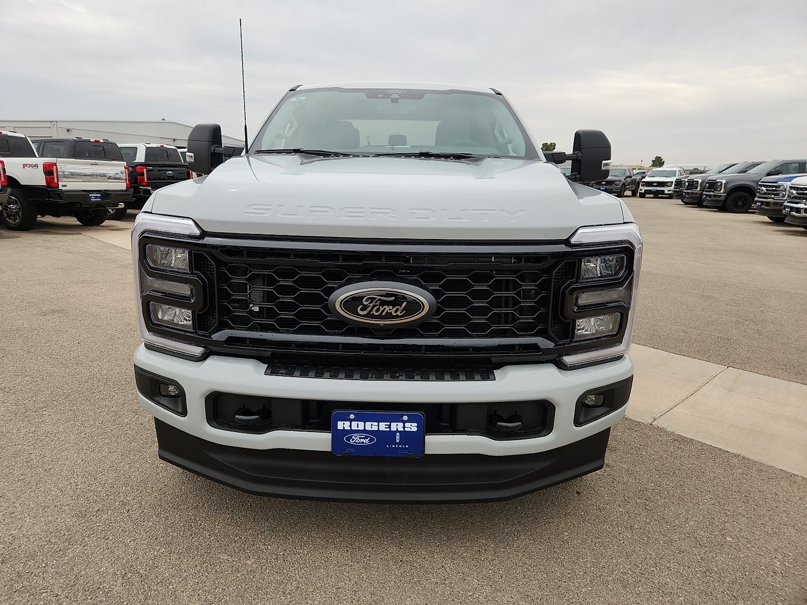 2026 Ford Super Duty F-250 SRW XLT