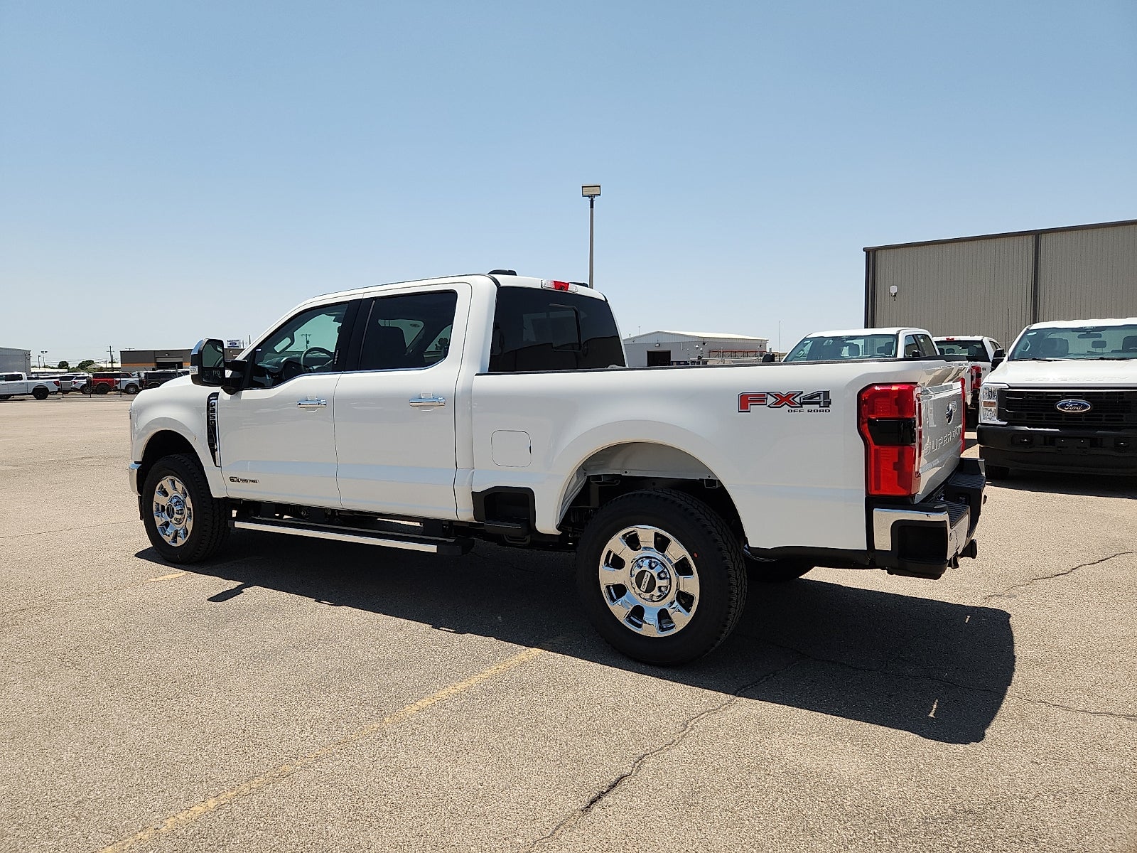 2026 Ford Super Duty F-250 SRW LARIAT
