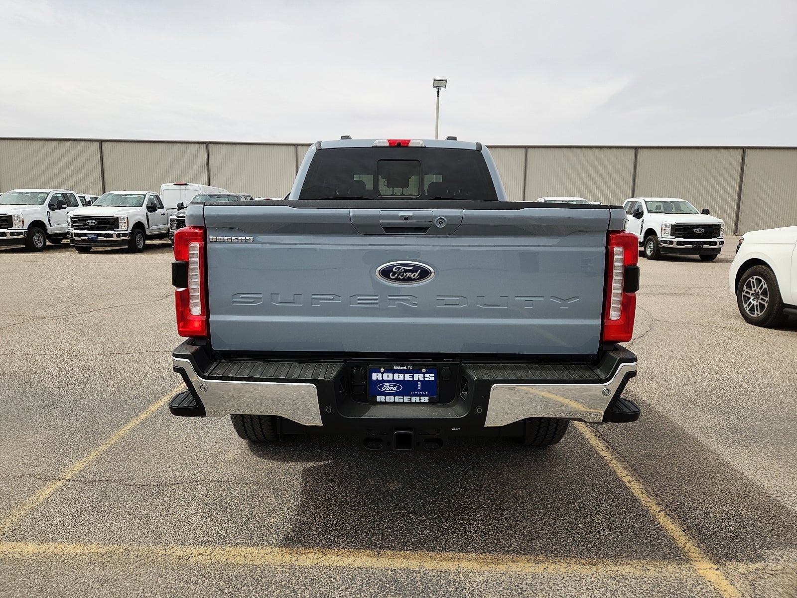 2026 Ford Super Duty F-250 SRW LARIAT