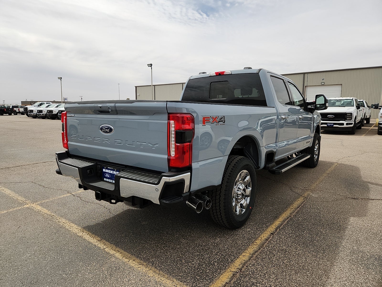 2026 Ford Super Duty F-250 SRW LARIAT