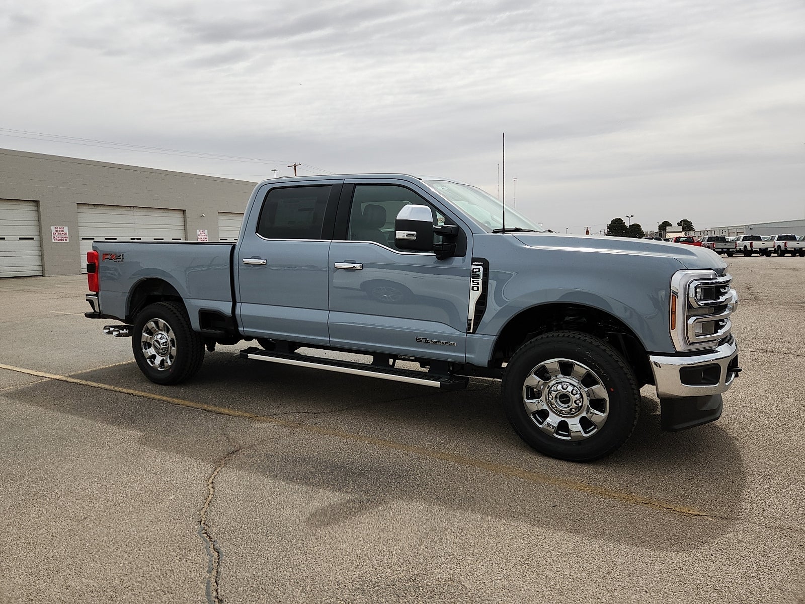 2026 Ford Super Duty F-250 SRW LARIAT