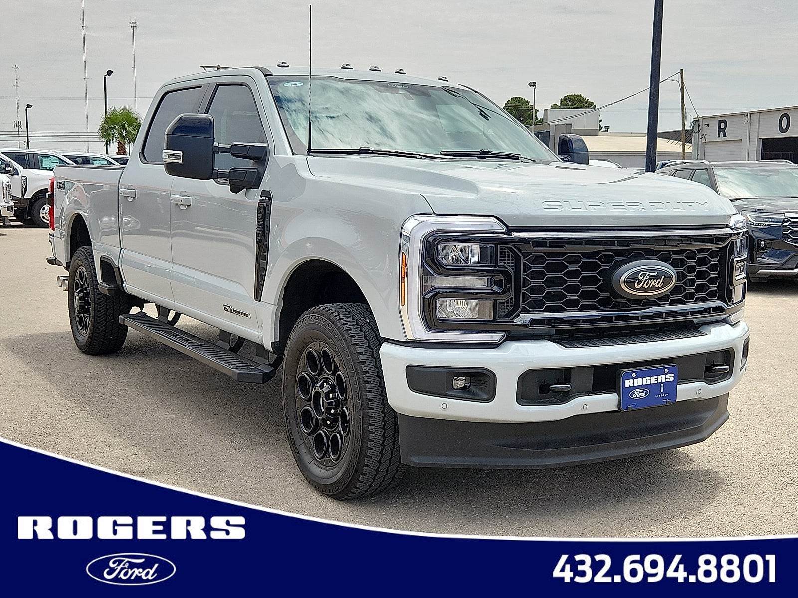2025 Ford Super Duty F-250 SRW LARIAT