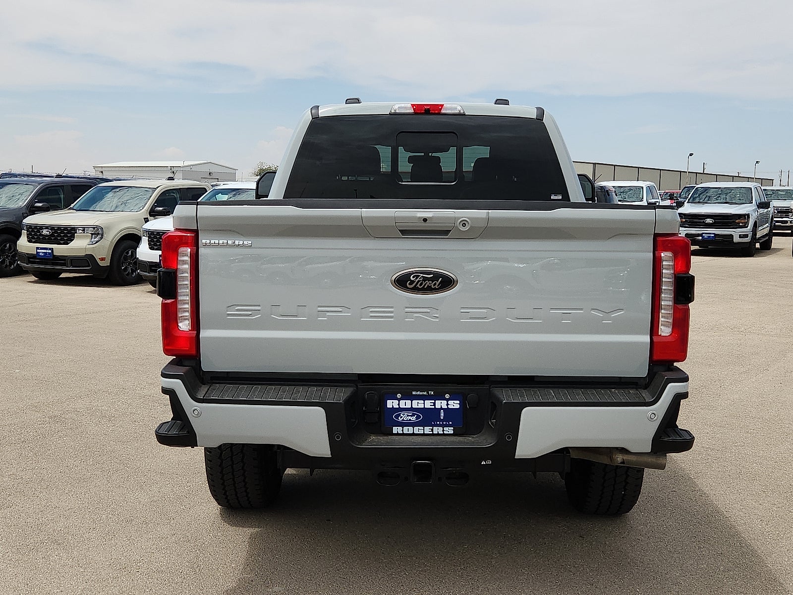 2025 Ford Super Duty F-250 SRW LARIAT