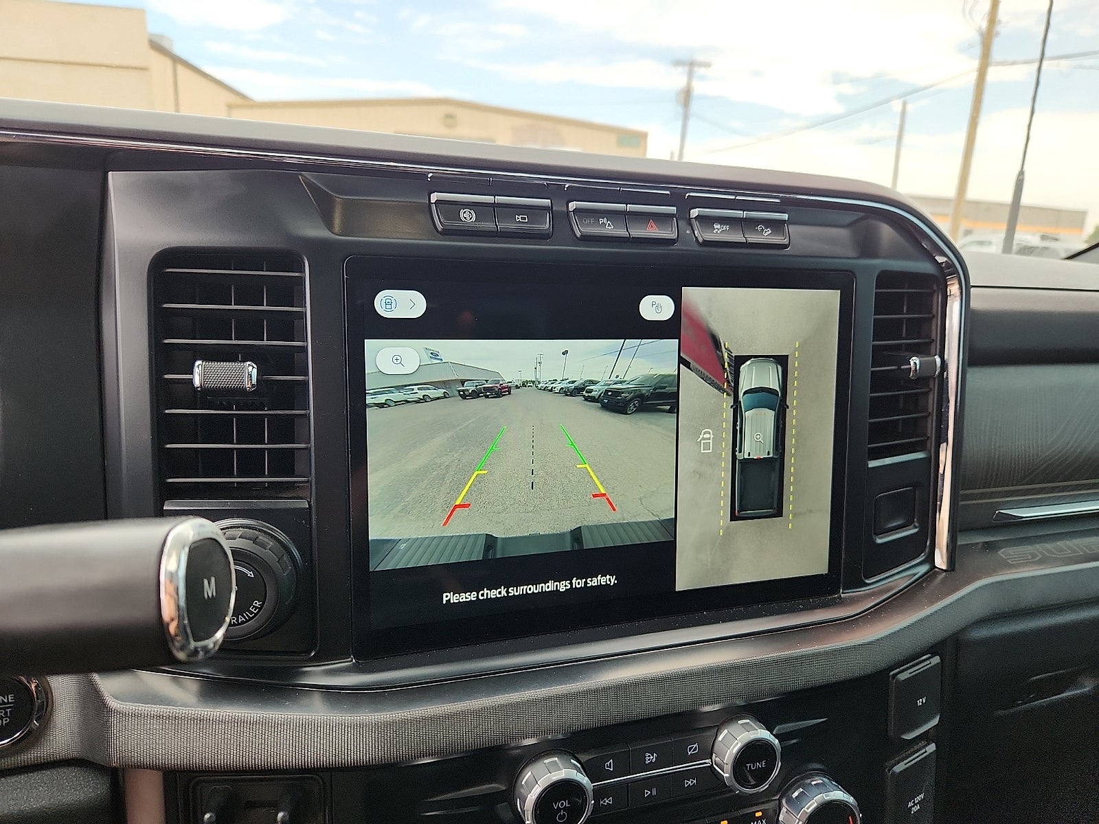 2023 Ford Super Duty F-250 SRW Platinum