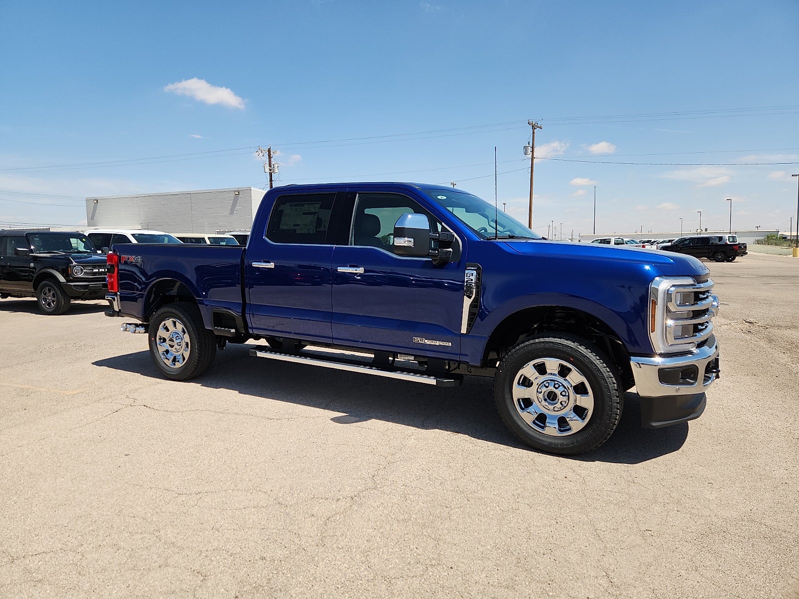 2026 Ford Super Duty F-250 SRW LARIAT