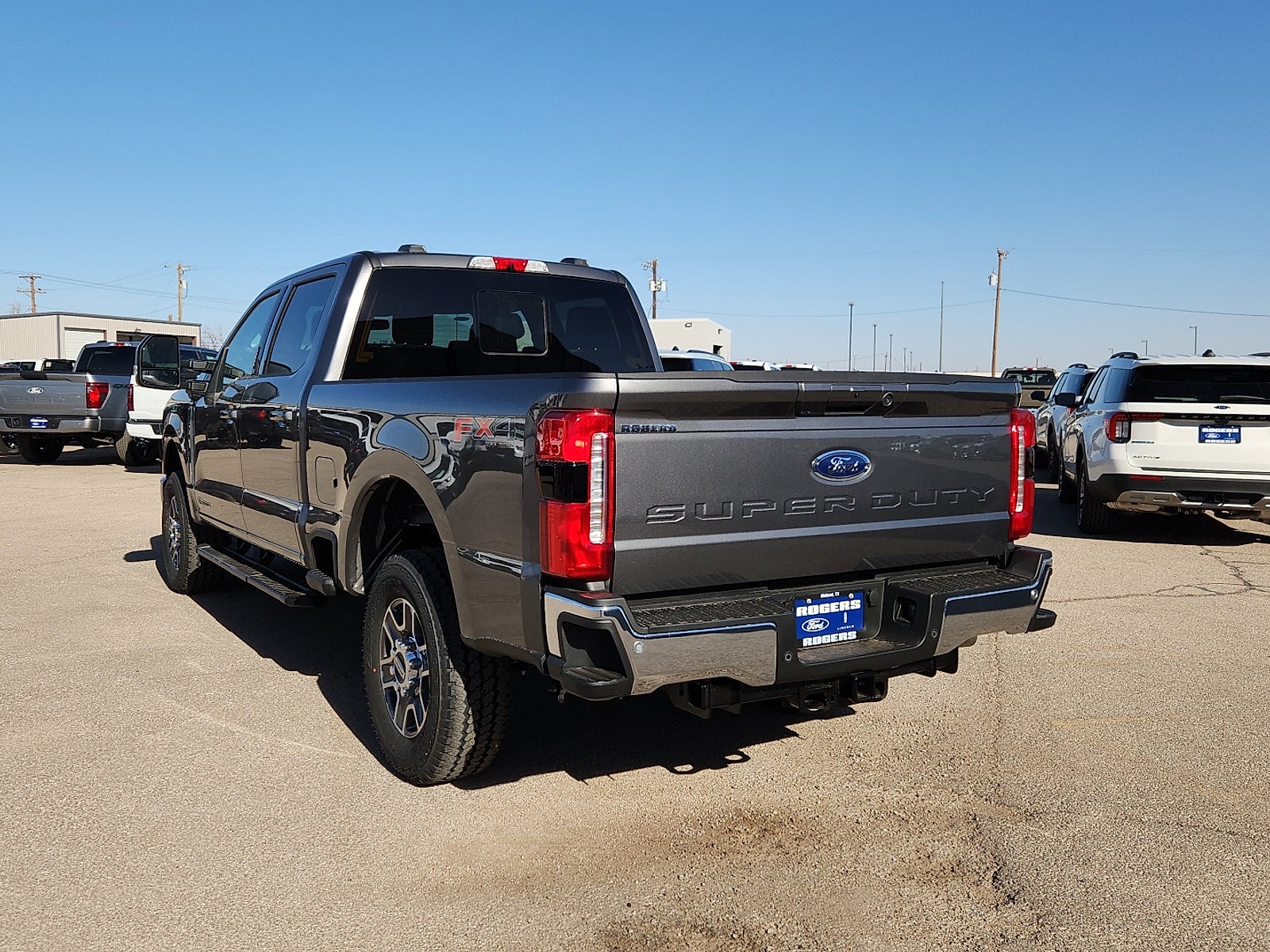 2026 Ford Super Duty F-250 SRW LARIAT