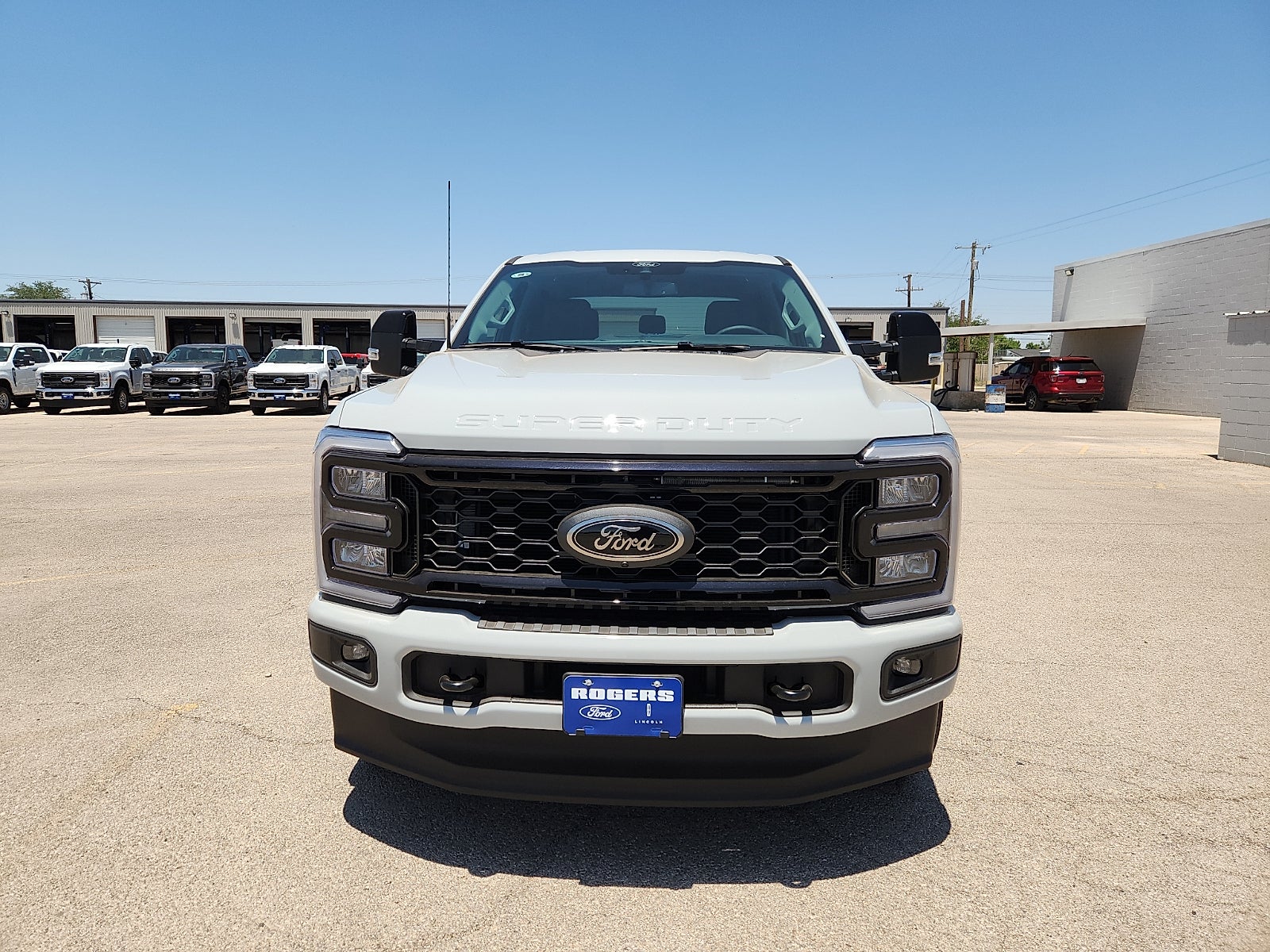 2026 Ford Super Duty F-250 SRW LARIAT