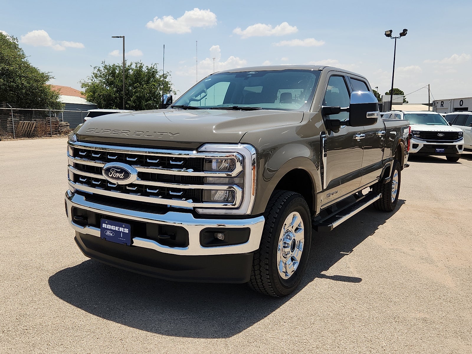 2026 Ford Super Duty F-250 SRW LARIAT