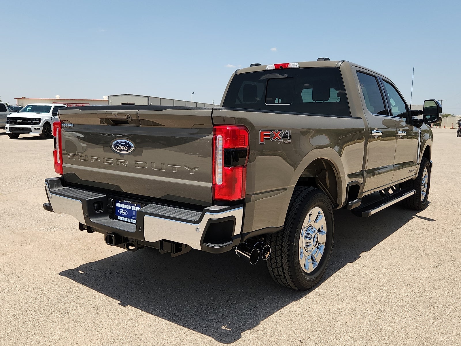 2026 Ford Super Duty F-250 SRW LARIAT