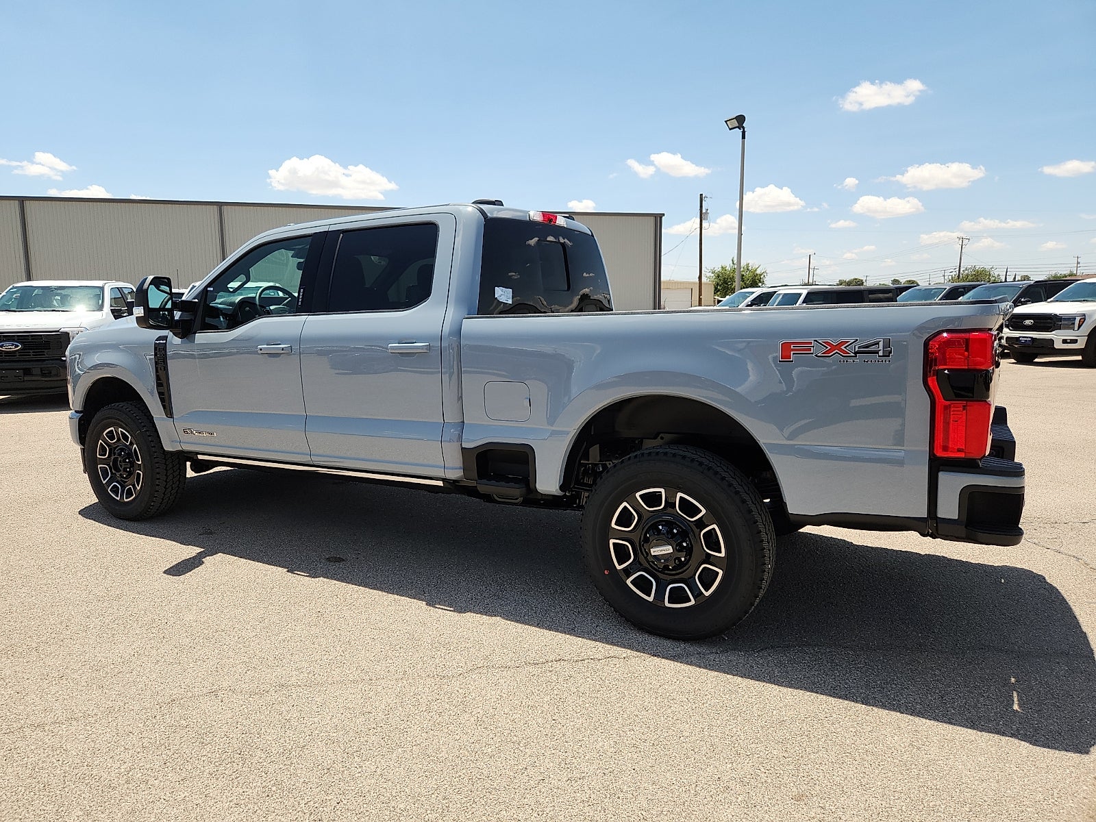 2026 Ford Super Duty F-250 SRW Platinum