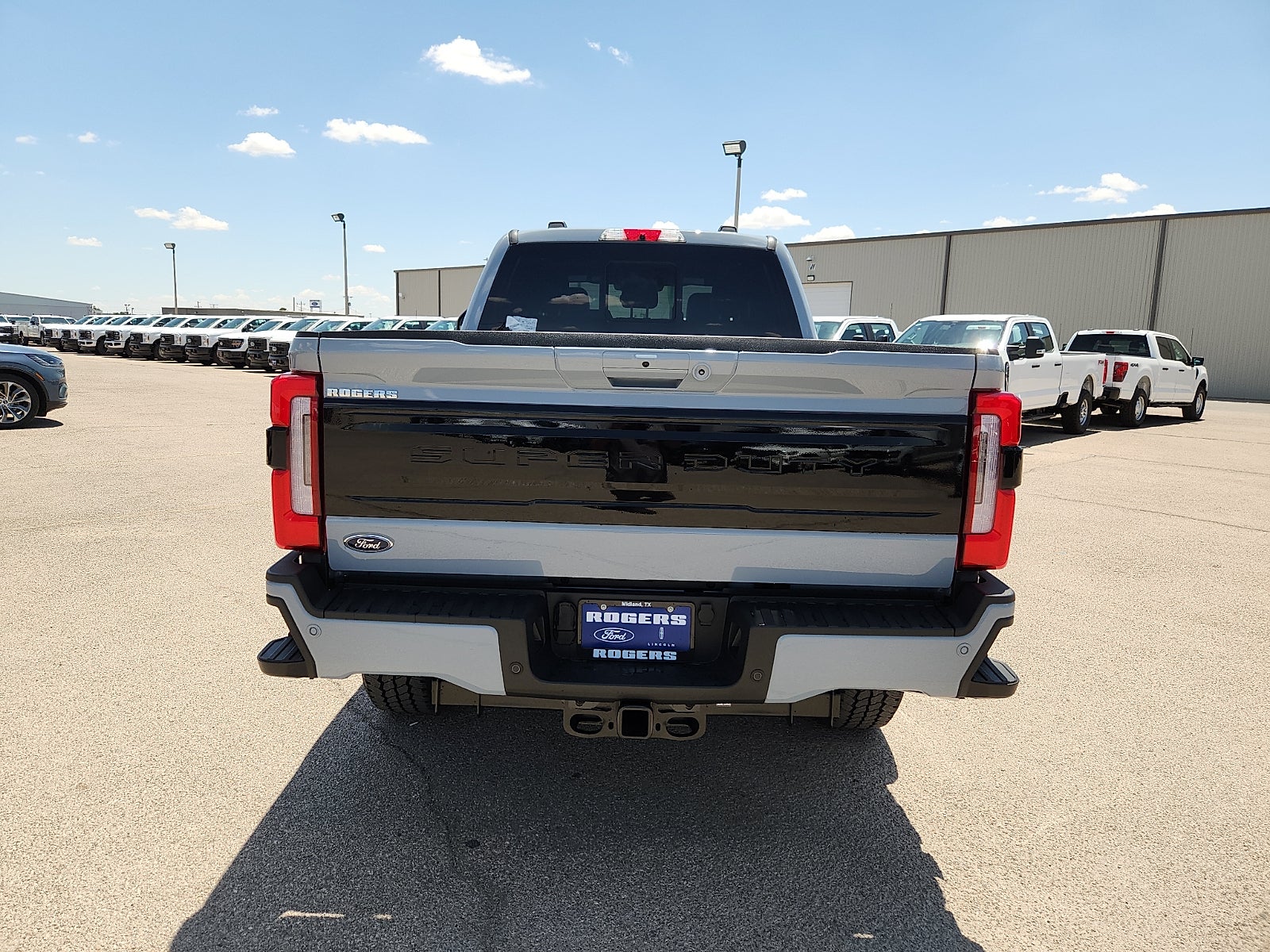 2026 Ford Super Duty F-250 SRW Platinum