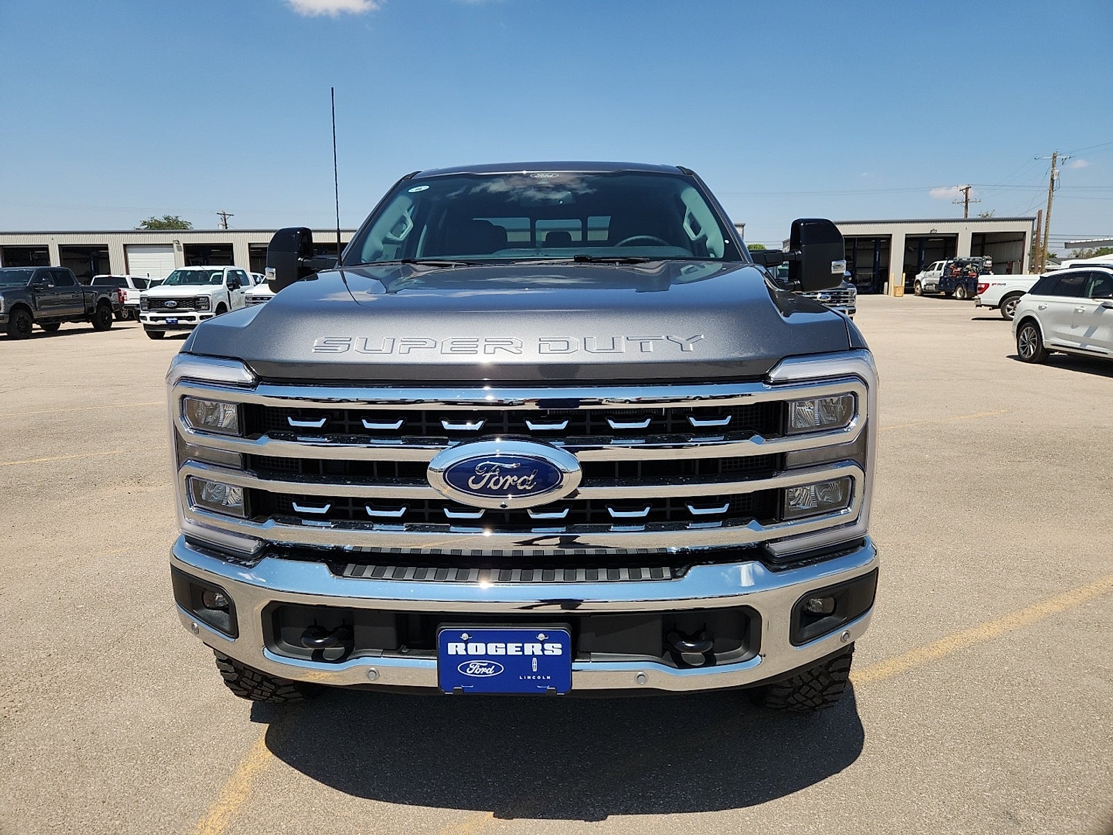 2026 Ford Super Duty F-250 SRW LARIAT
