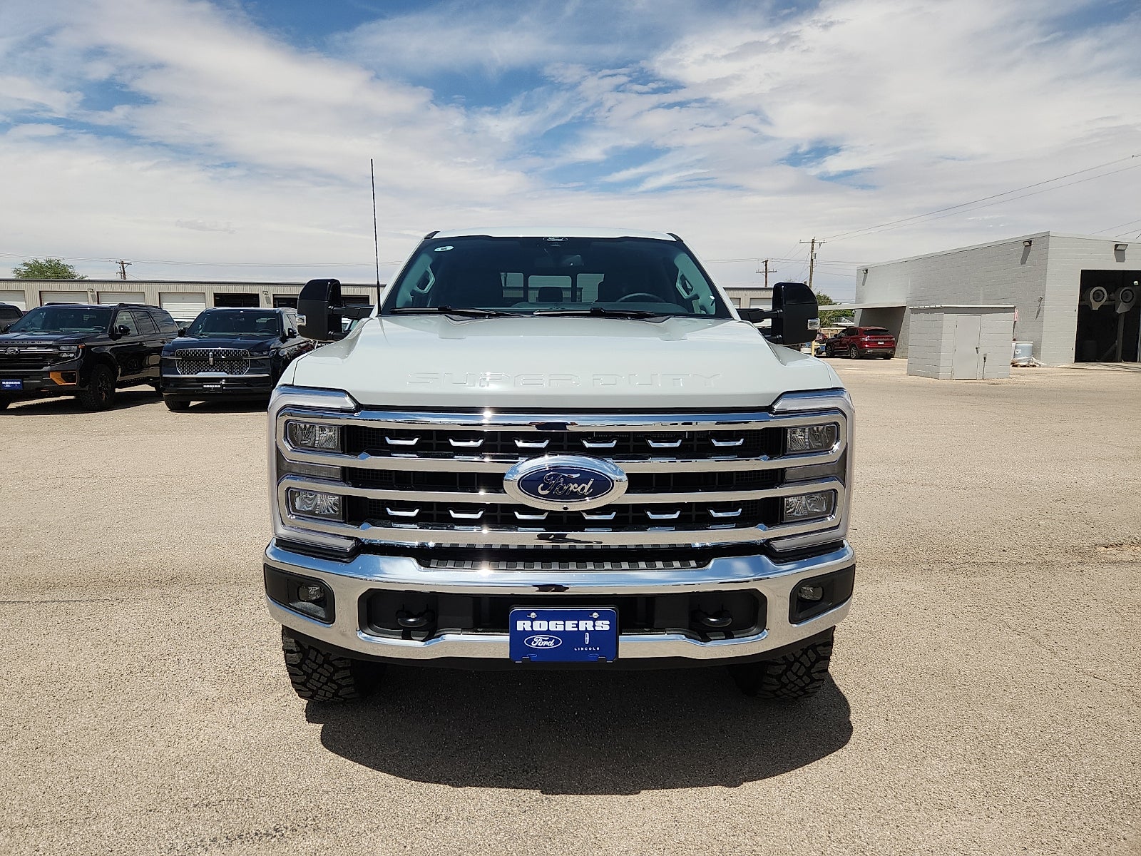 2026 Ford Super Duty F-250 SRW LARIAT