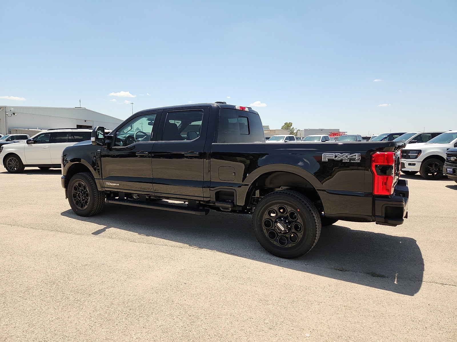 2026 Ford Super Duty F-250 SRW LARIAT