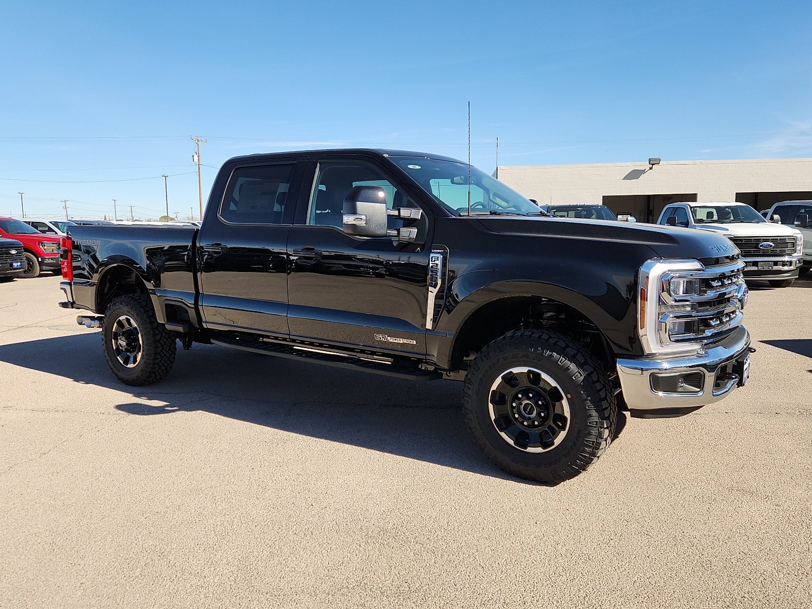 2026 Ford Super Duty F-250 SRW LARIAT