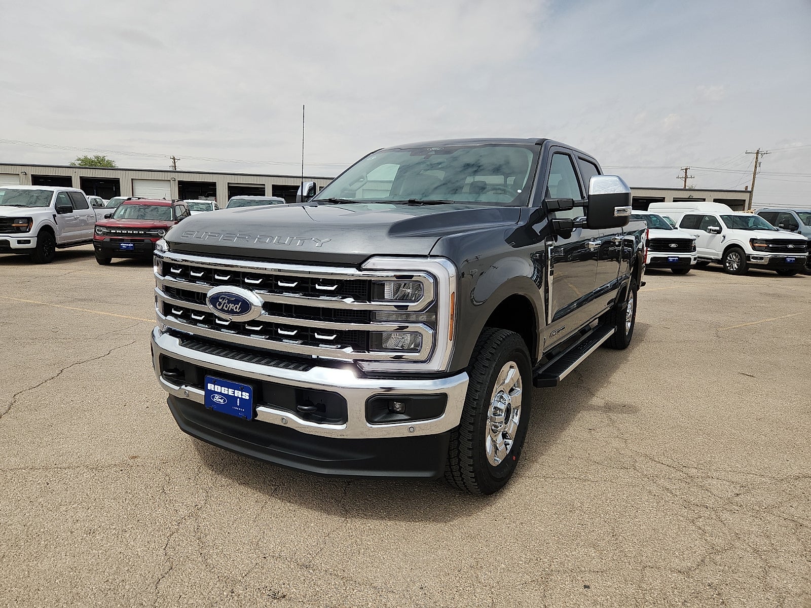 2026 Ford Super Duty F-250 SRW LARIAT
