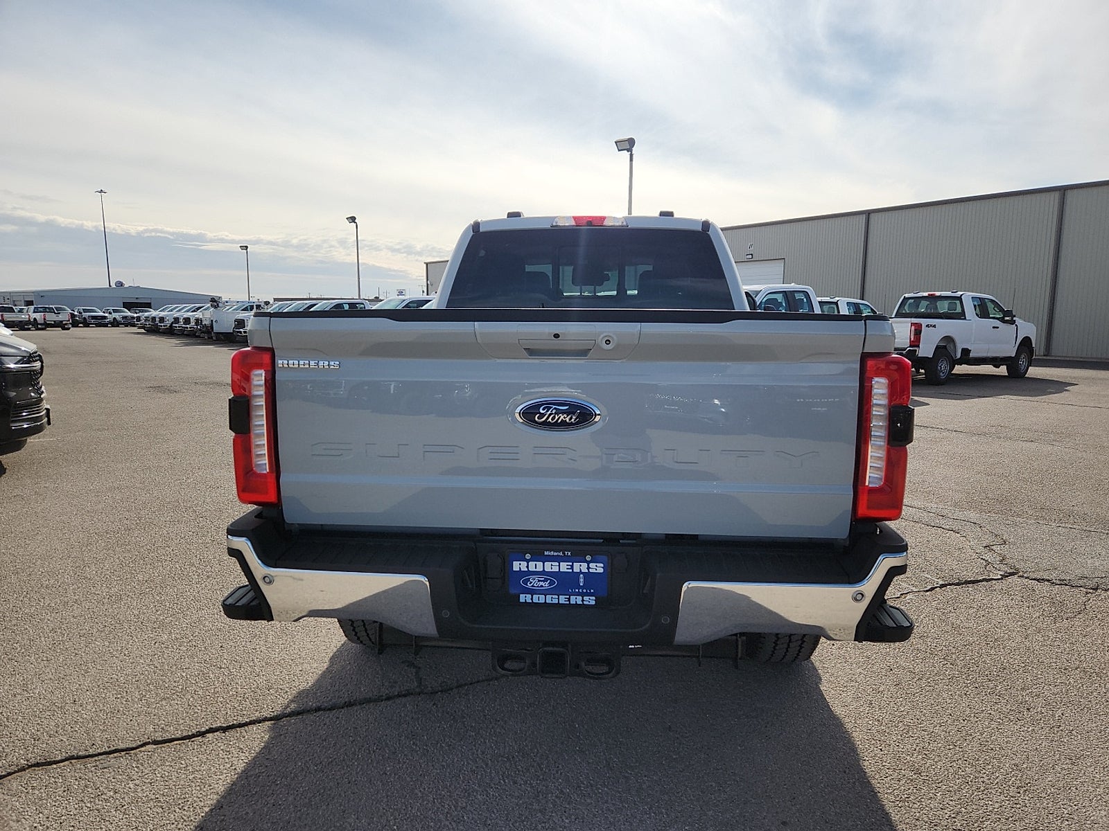 2026 Ford Super Duty F-250 SRW LARIAT