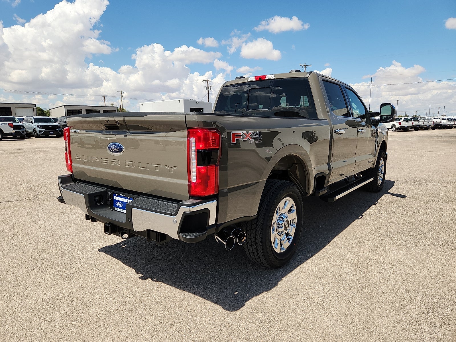 2026 Ford Super Duty F-250 SRW LARIAT