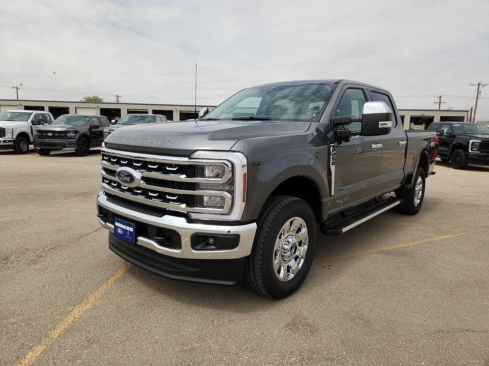 2026 Ford Super Duty F-250 SRW LARIAT