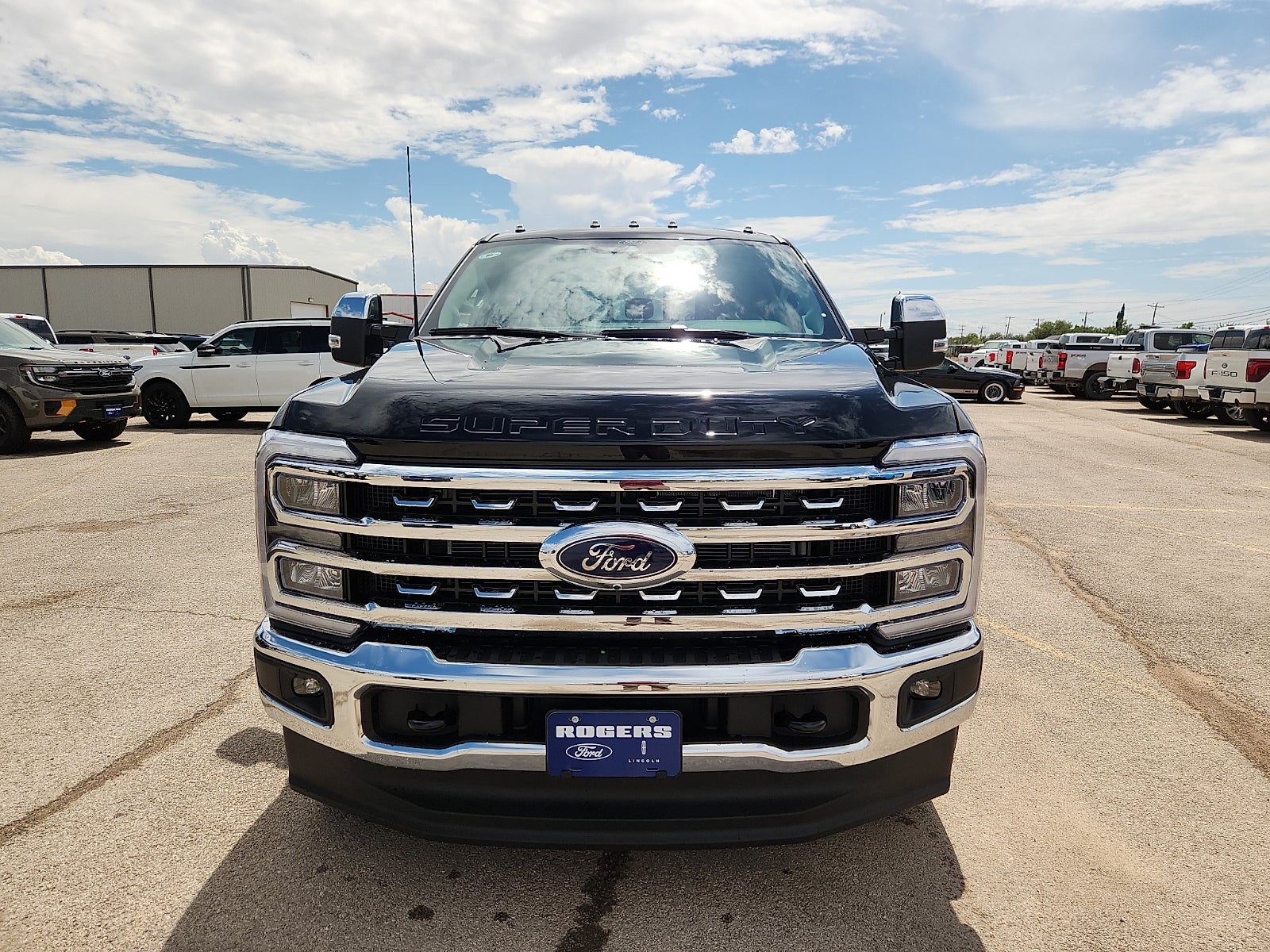 2026 Ford Super Duty F-250 SRW LARIAT