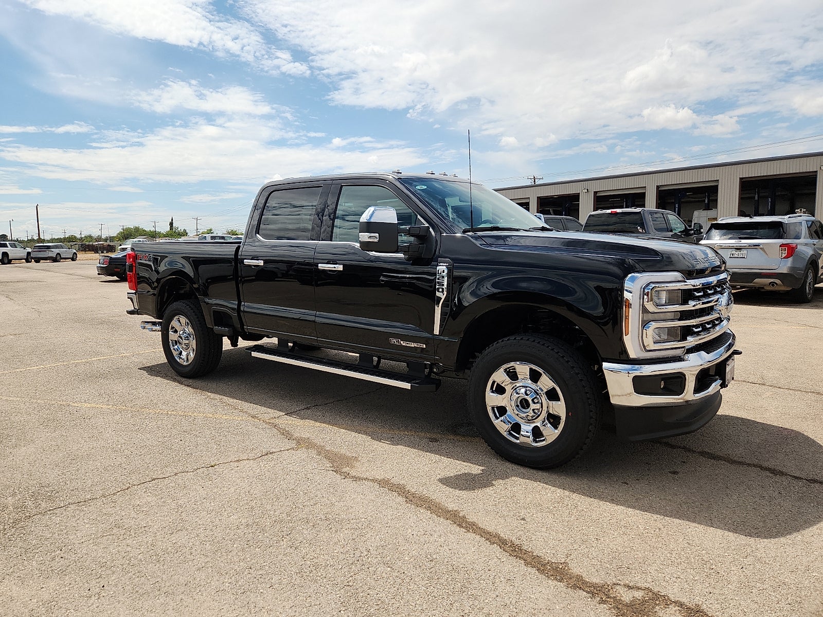 2026 Ford Super Duty F-250 SRW LARIAT