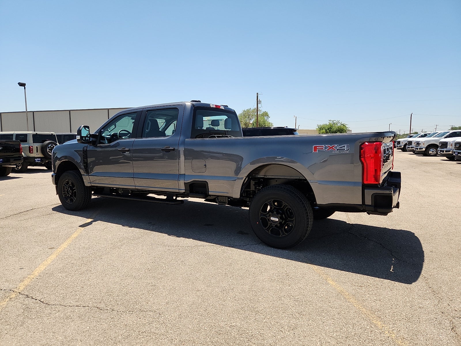 2026 Ford Super Duty F-350 SRW XL