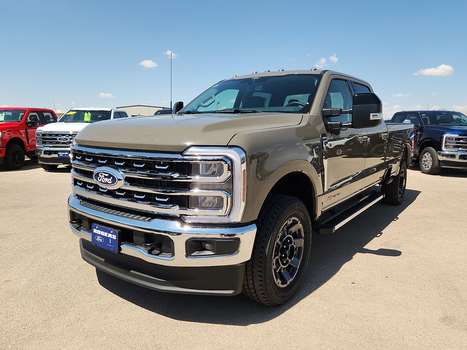 2027 Ford Super Duty F-350 SRW XL