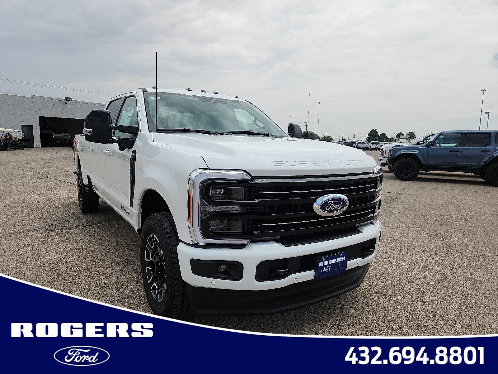 2026 Ford Super Duty F-350 SRW Platinum