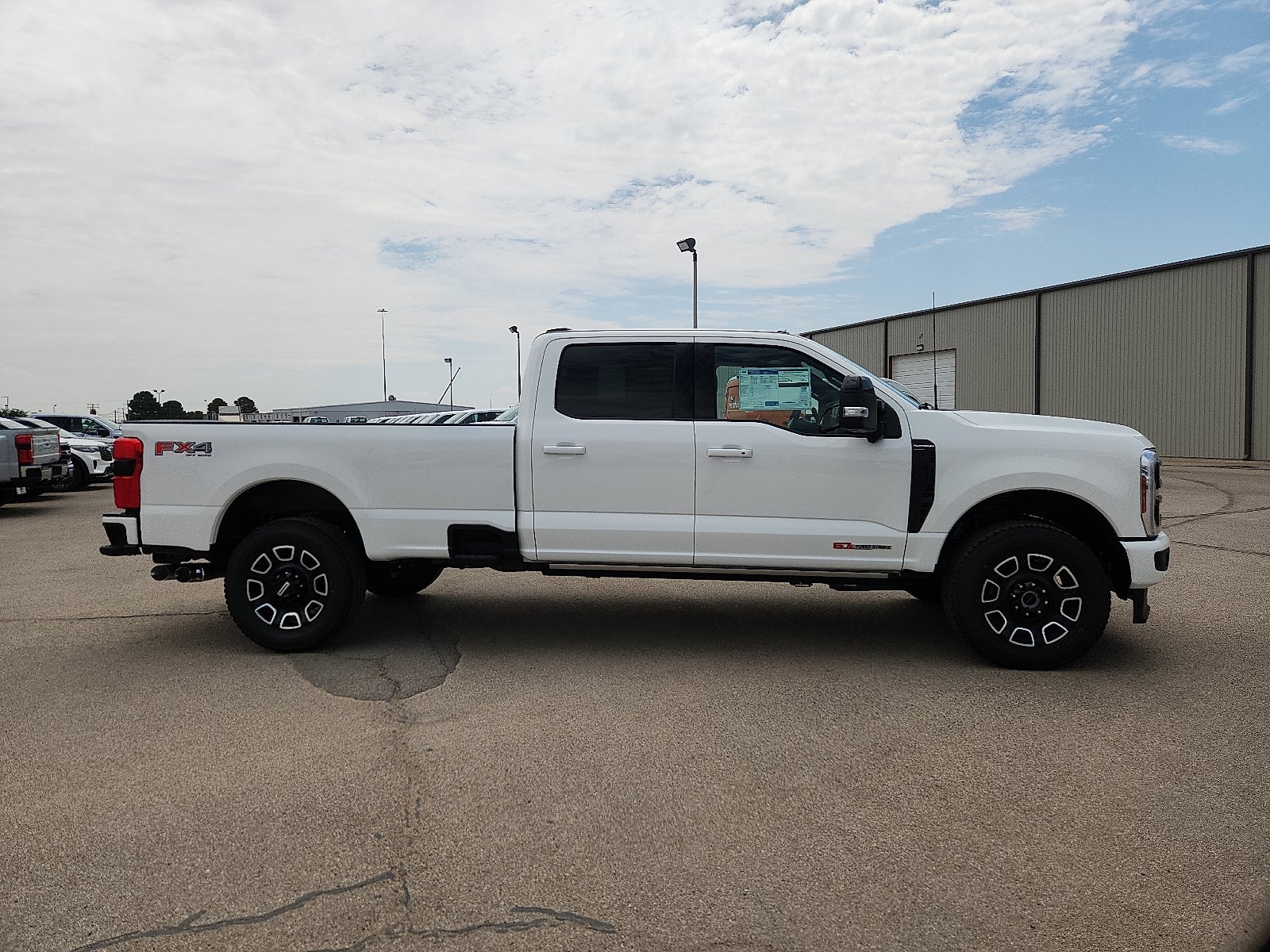 2026 Ford Super Duty F-350 SRW Platinum