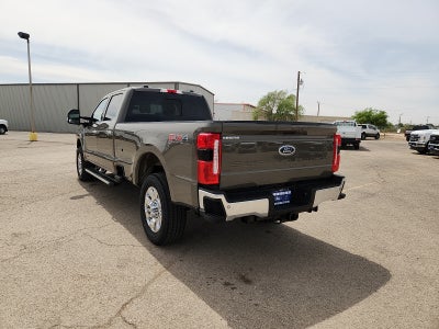 2026 Ford Super Duty F-350 SRW LARIAT