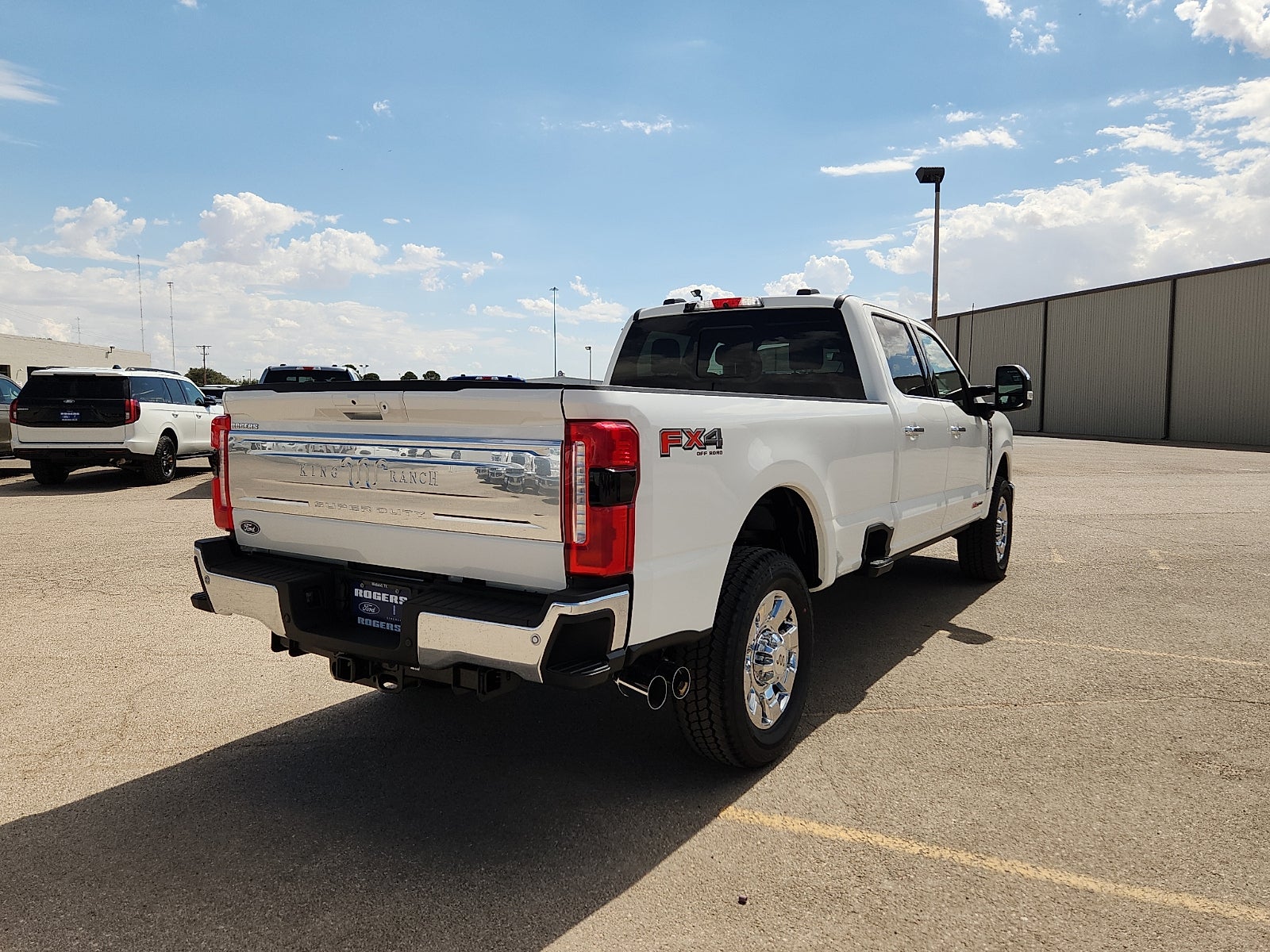 2027 Ford Super Duty F-350 SRW King Ranch