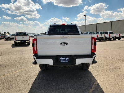 2027 Ford F-350SD Lariat