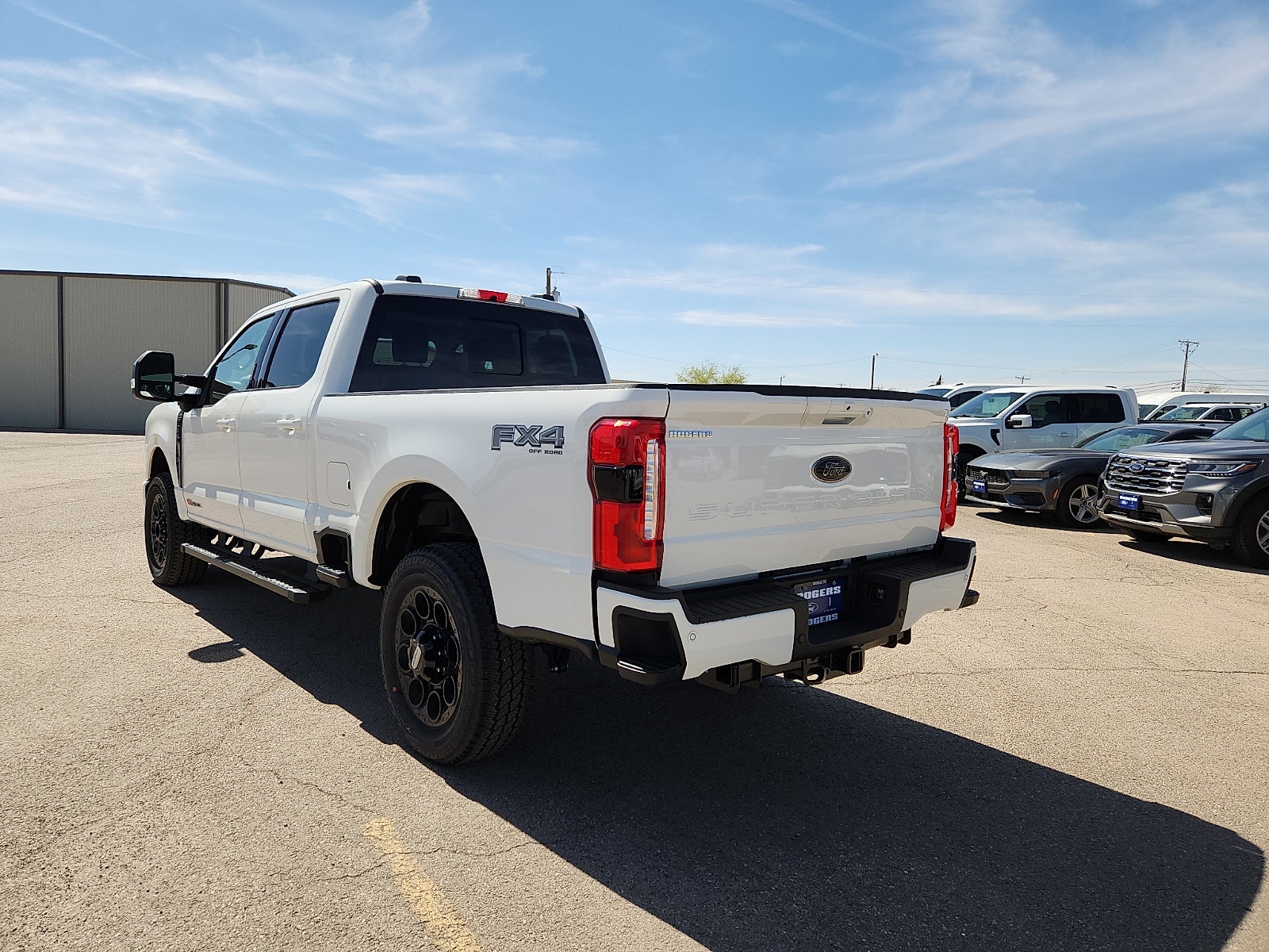 2026 Ford Super Duty F-350 SRW LARIAT