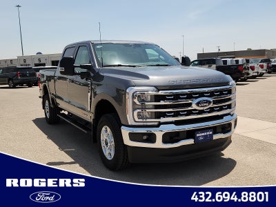 2026 Ford Super Duty F-350 SRW XLT