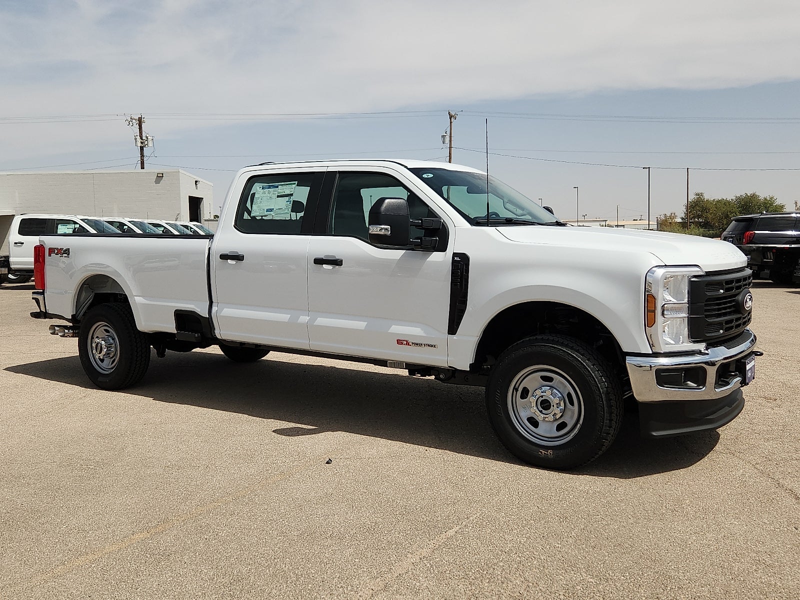 2027 Ford Super Duty F-350 SRW XL