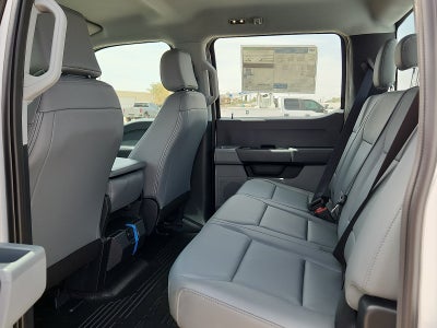 2027 Ford Super Duty F-350 SRW XL