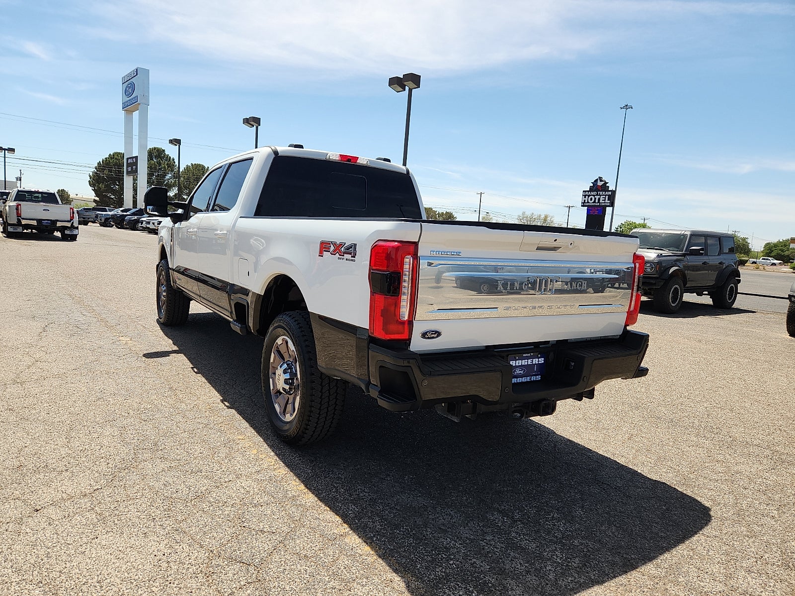 2024 Ford Super Duty F-350 SRW King Ranch