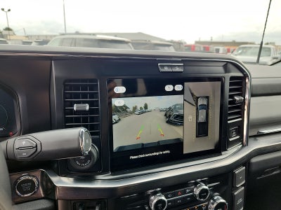 2027 Ford F-350SD Lariat